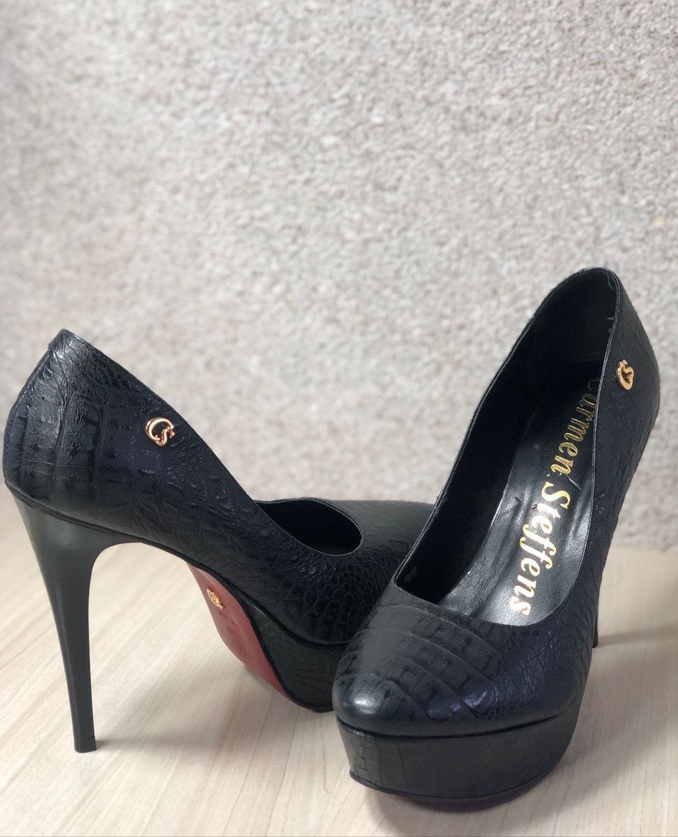 sapato preto carmen steffens