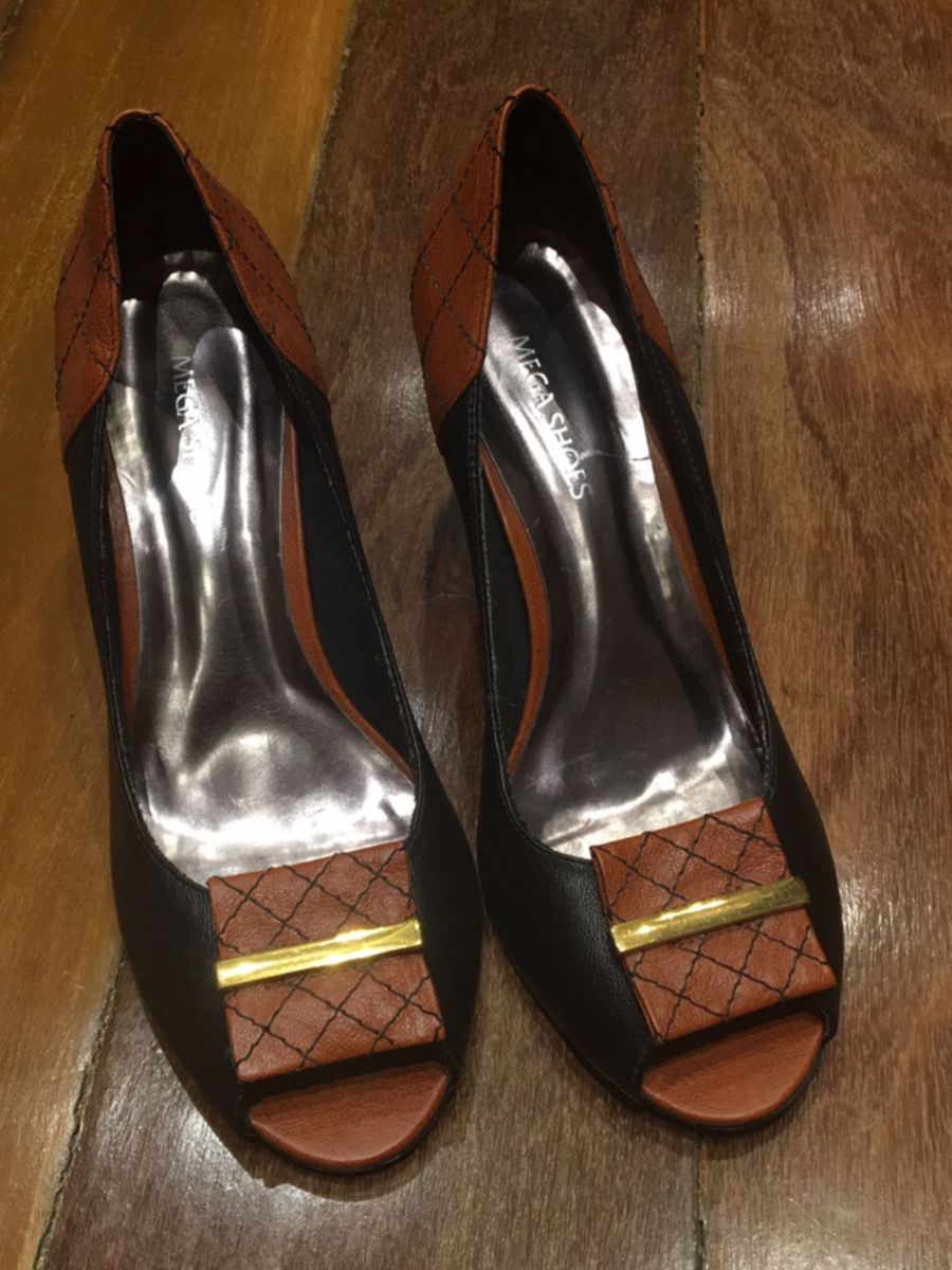 mega shoes calçados