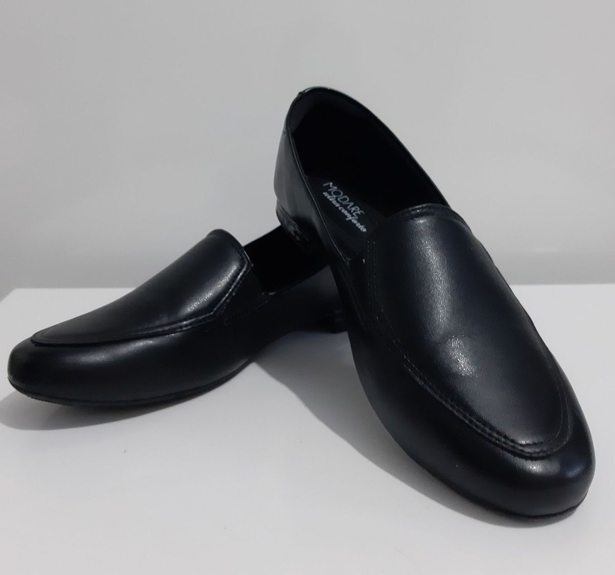 sapato preto modare