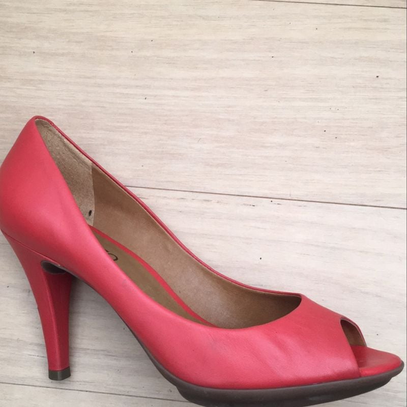 Peep toe arezzo salto shops medio