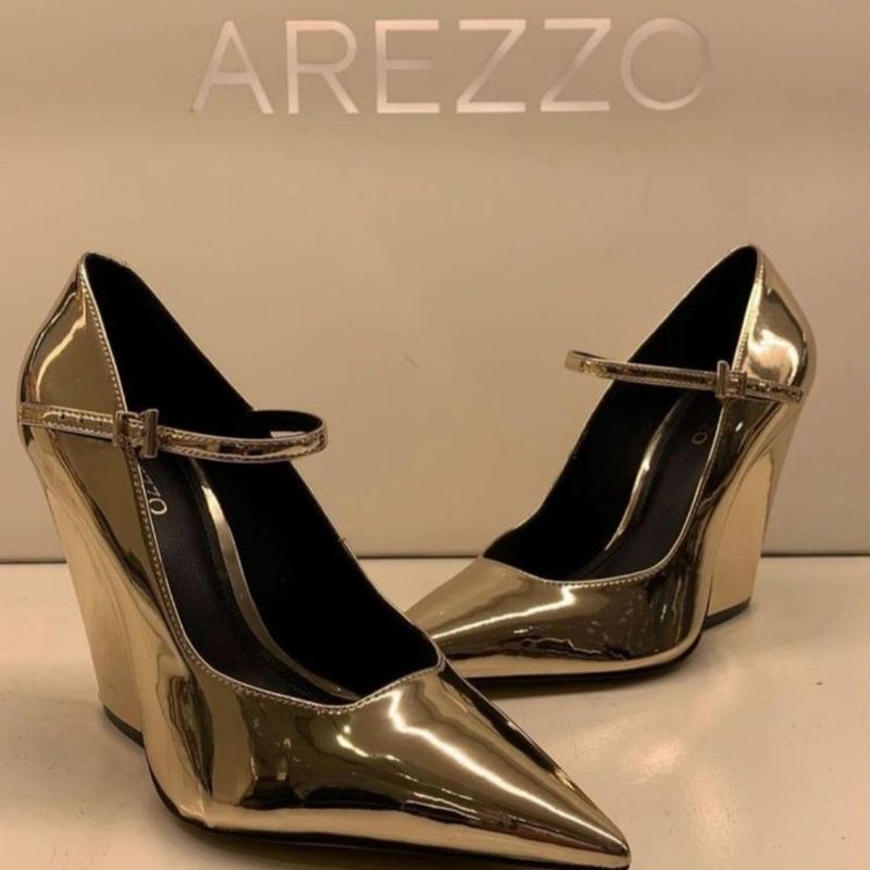 Sapato Scarpin Arezzo Dourado Metalizado Salto Grosso Mary Jane