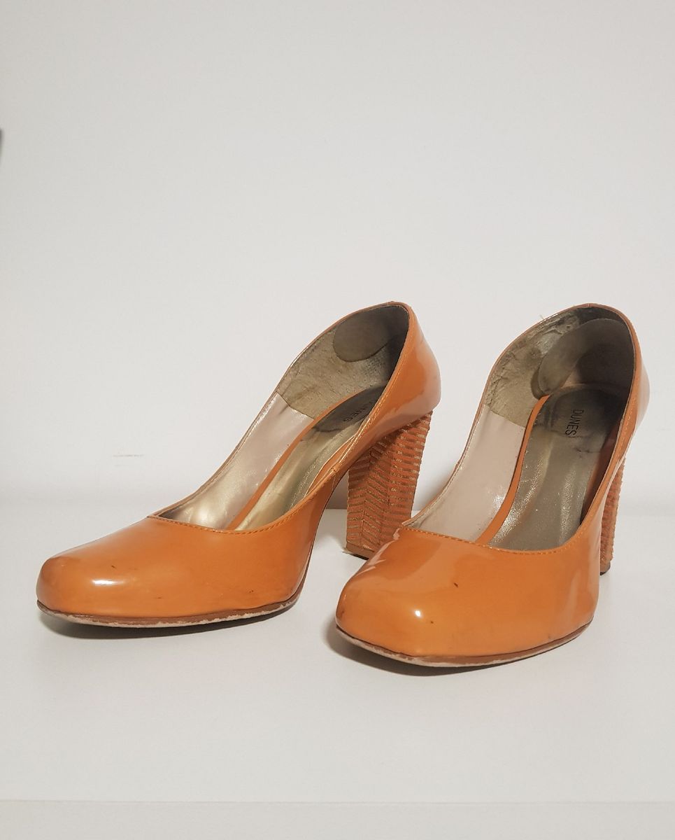 sapato scarpin colorido