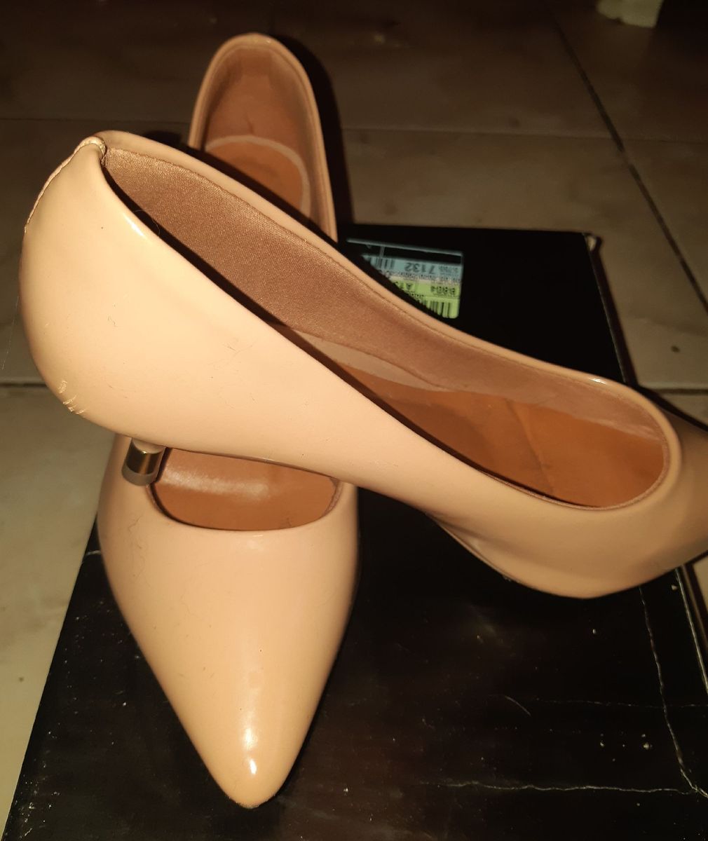 sapatos scarpin na marisa