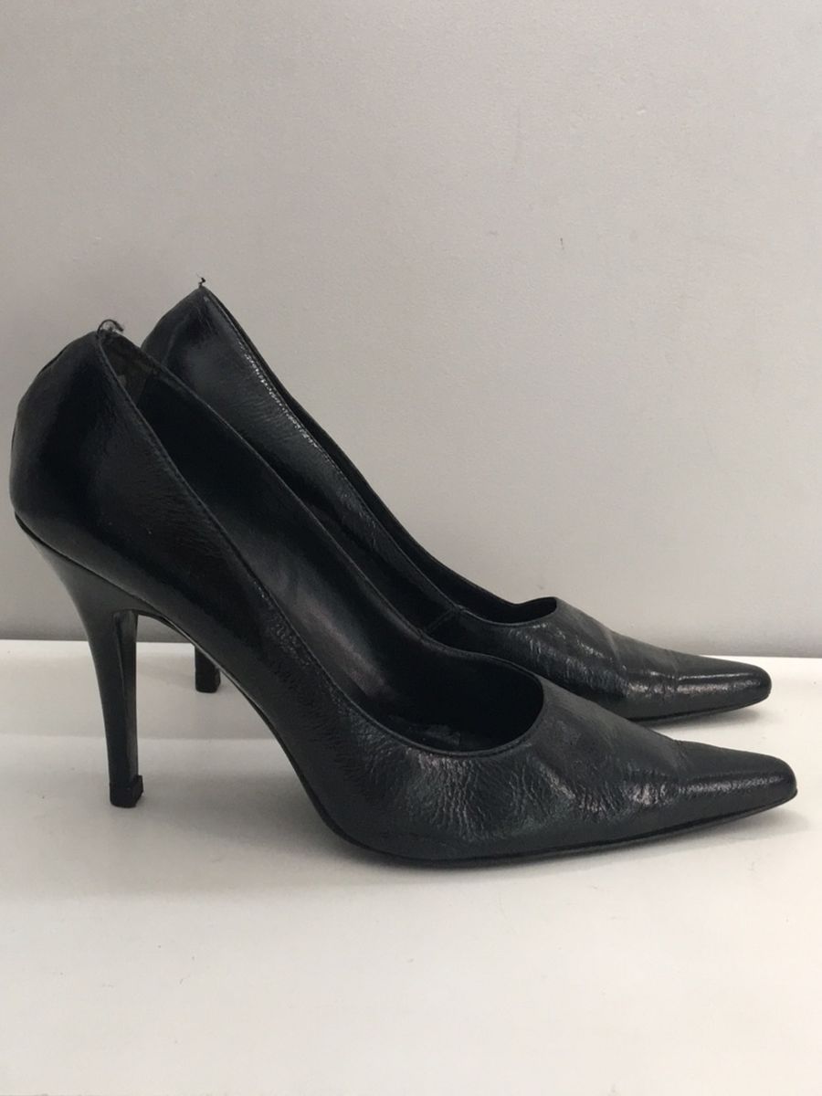 sapato scarpin preto salto alto