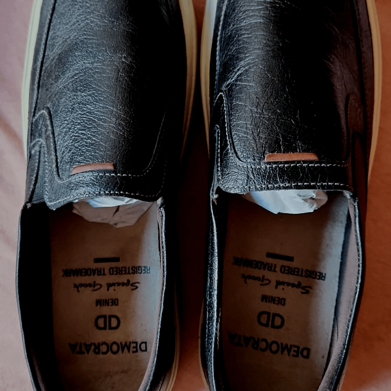 Sapato Slip On Democrata Denim Scott Couro Preto Original
