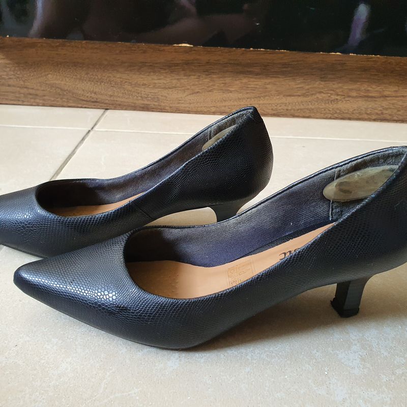 Sapato Scarpin Salto Baixo Sapato Social Feminino Numero 33 Sapato