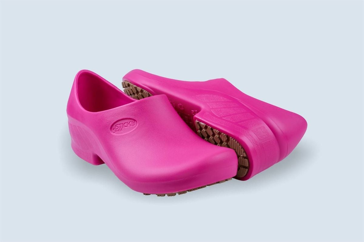 sapato sticky shoe