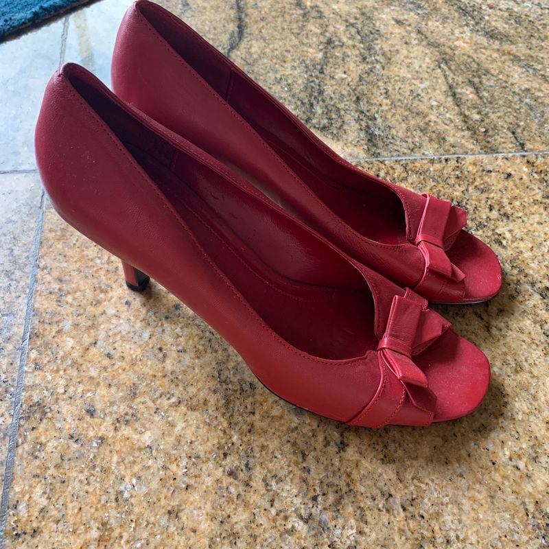 Sapato Vermelho Arezzo La o Sapato Feminino Arezzo Usado 52788108 enjoei