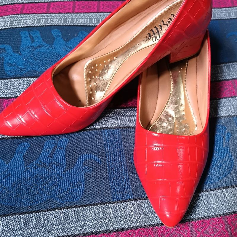 Sapato vermelho confortavel cheap