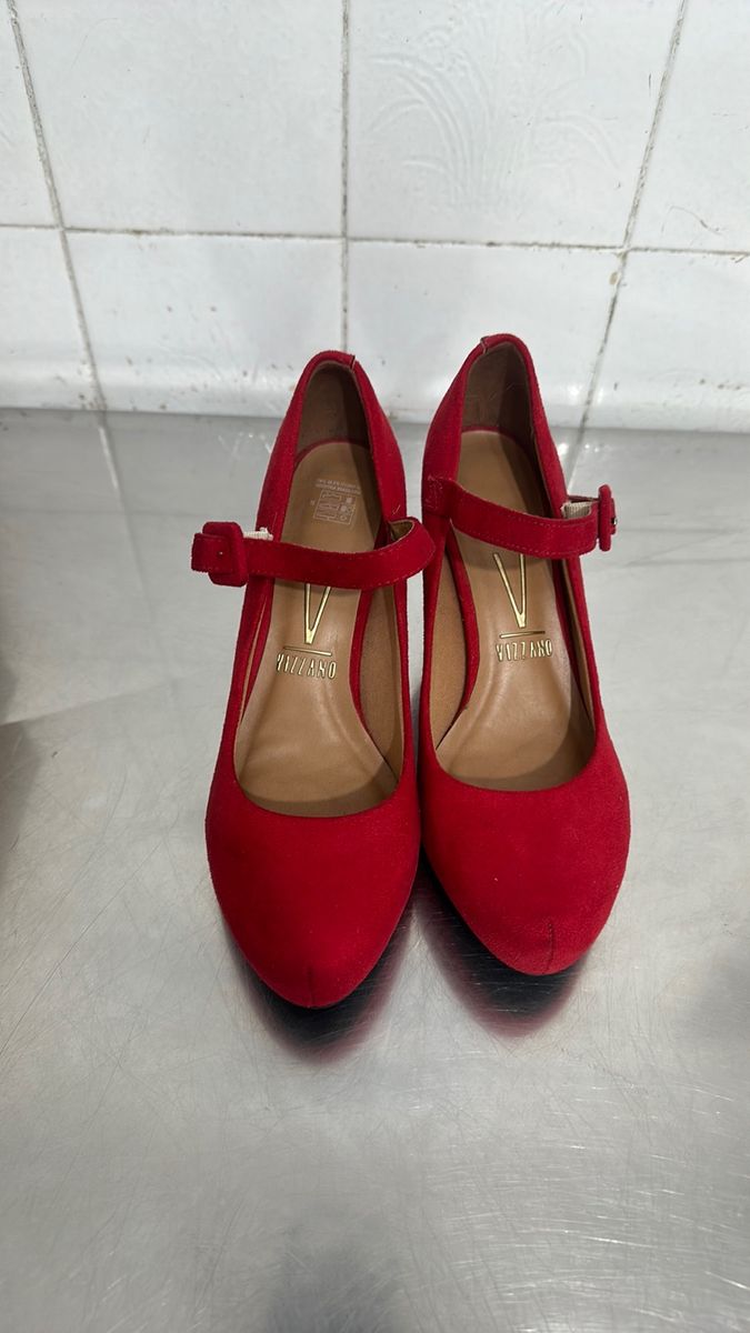 Sapato store vermelho vizzano