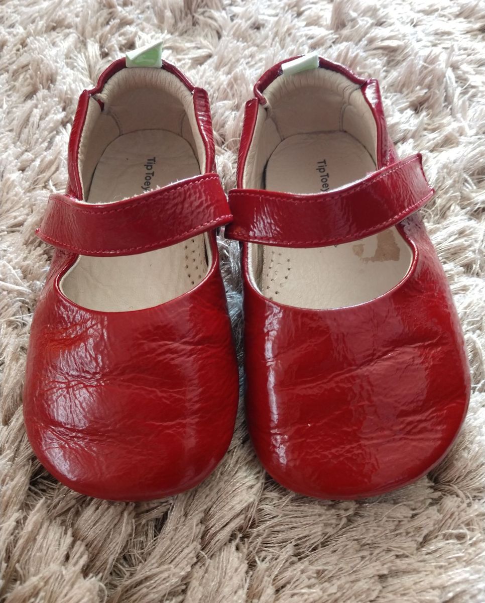 sapato vermelho para bebe