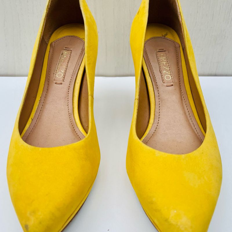 Scarpin amarelo hot sale