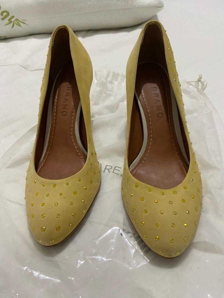 Scarpin Amarelo Carrano Sapato Feminino Carrano Usado 93875370