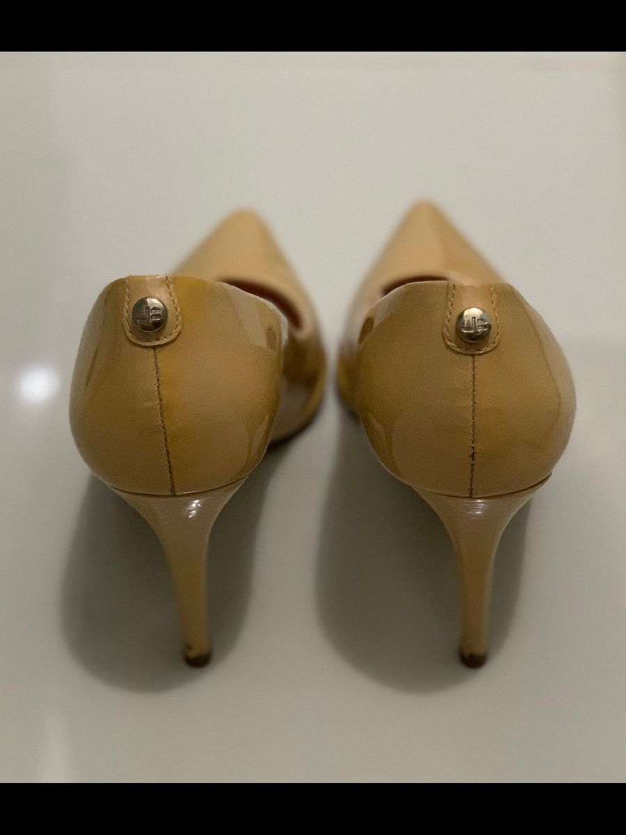 scarpin jorge bischoff amarelo