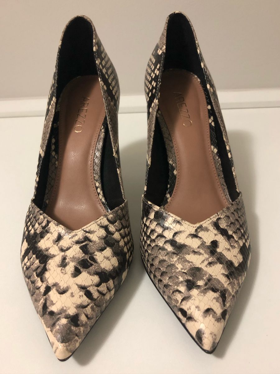 scarpin animal print