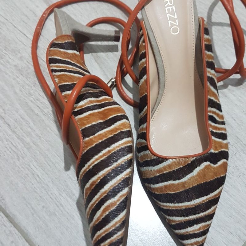 Scarpin Arezzo Salto Baixo Sapato Feminino Arezzo Usado 87697988 enjoei