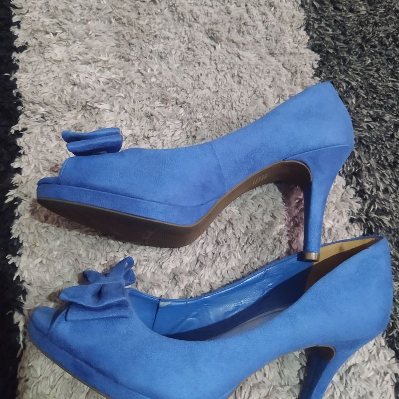 Scarpin best sale azul caneta