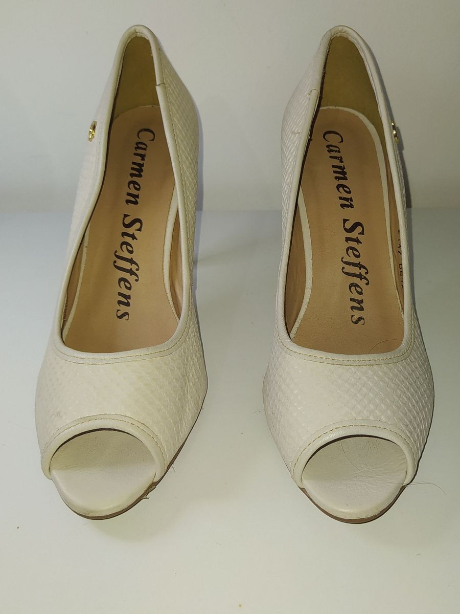 scarpin branco carmen steffens