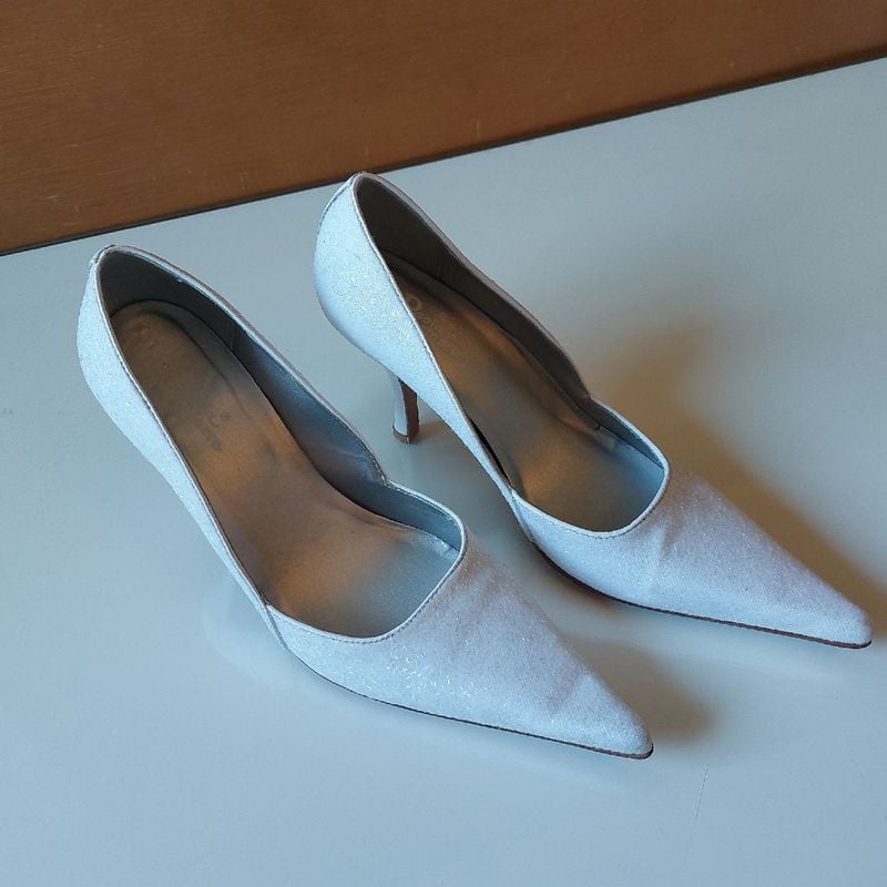 Scarpin branco constance fashion