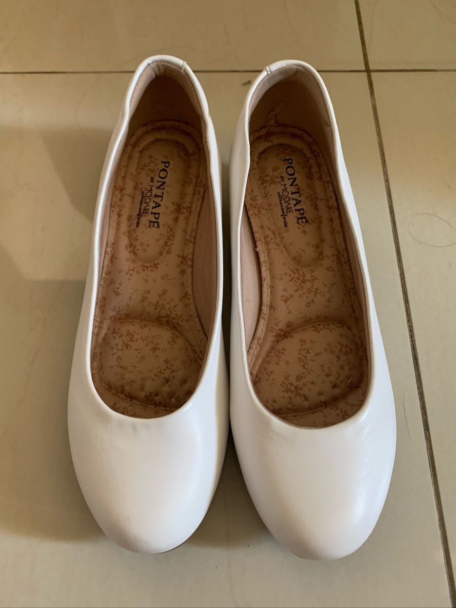 scarpin branco confort