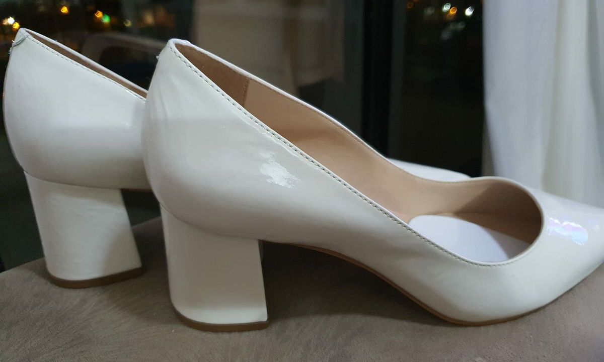 scarpin branco luiza barcelos