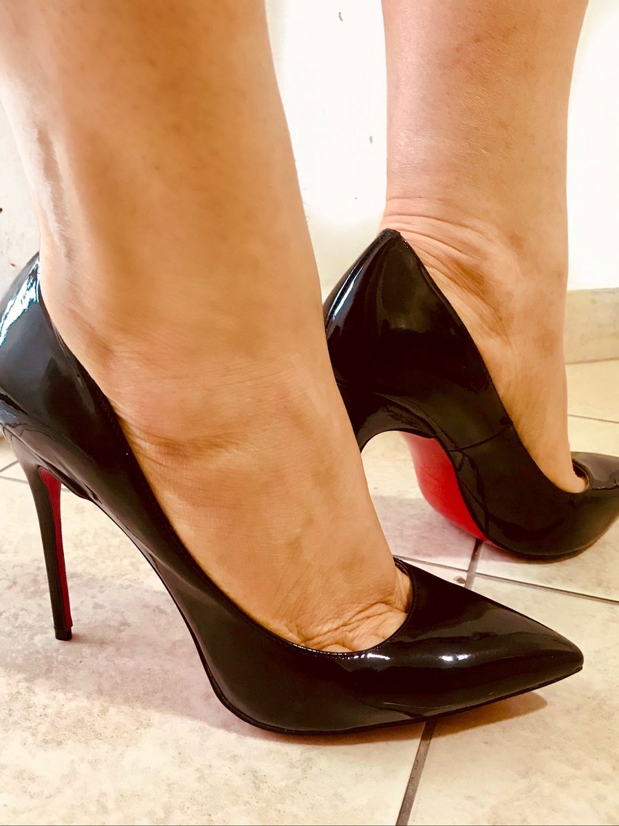 christian louboutin scarpin preto