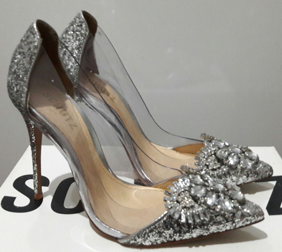 scarpin cinderela schutz