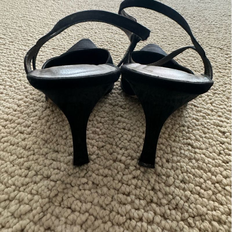 Scarpin estilo hot sale chanel