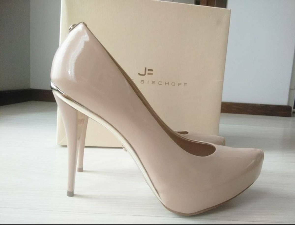 sapato nude jorge bischoff