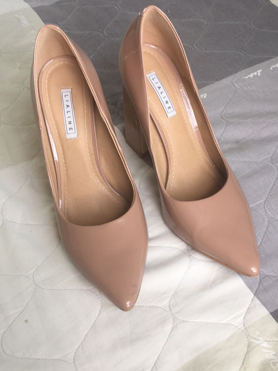 lia line scarpin