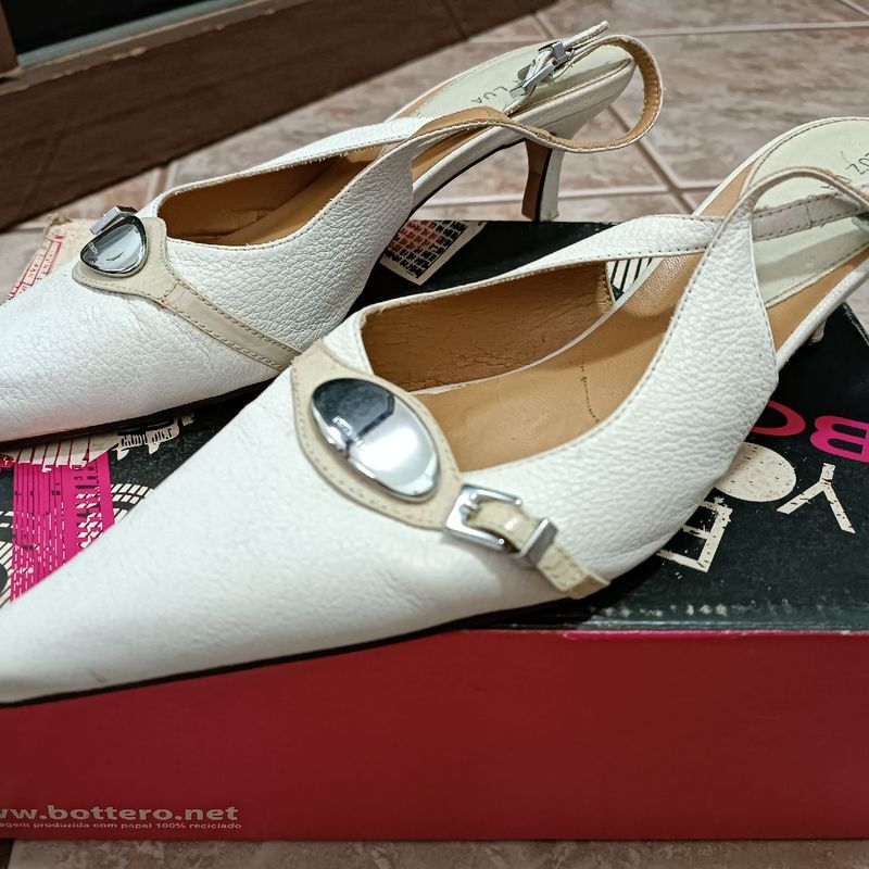 Scarpin branco best sale luz da lua