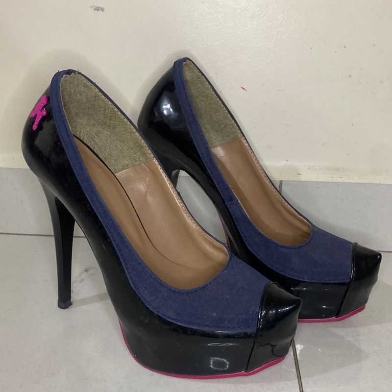 Scarpin meia hot sale pata azul