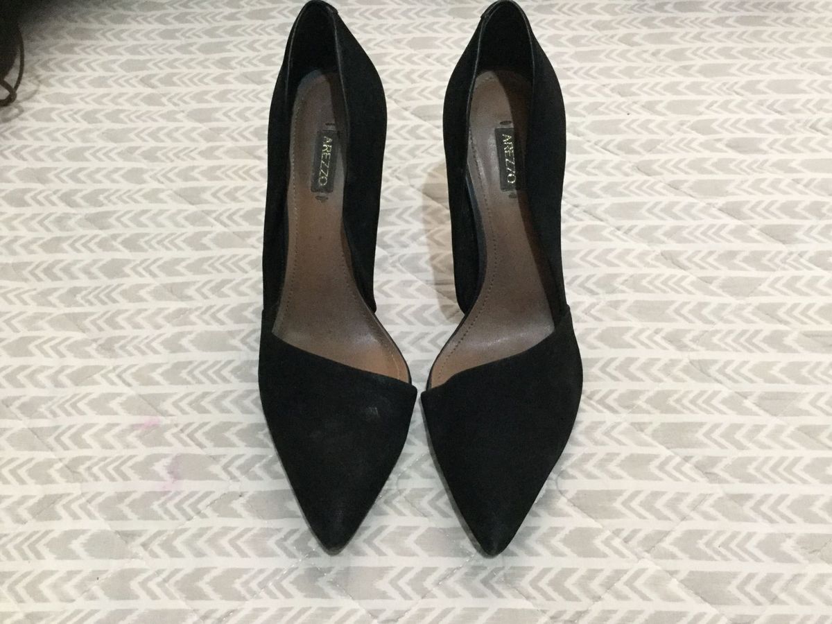 scarpin nobuck preto arezzo