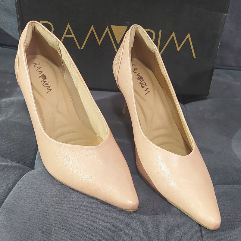 Scarpin best sale nude ramarim