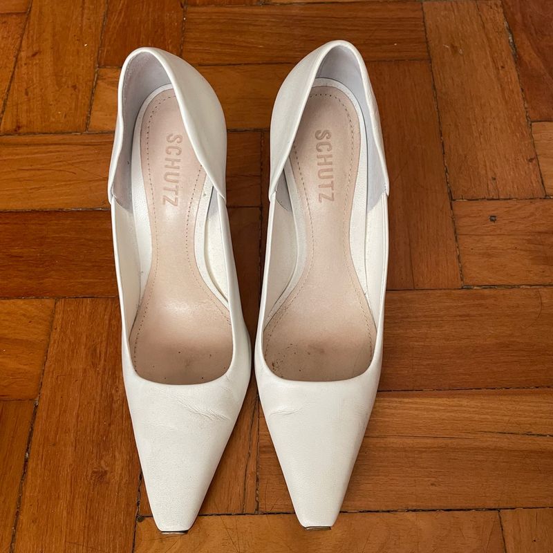 Scarpin off white hot sale schutz