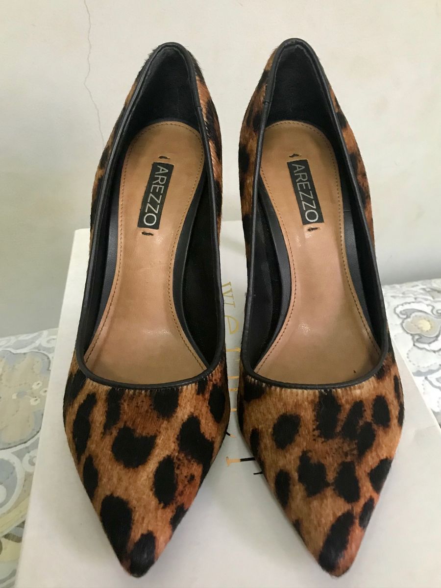 scarpin oncinha arezzo