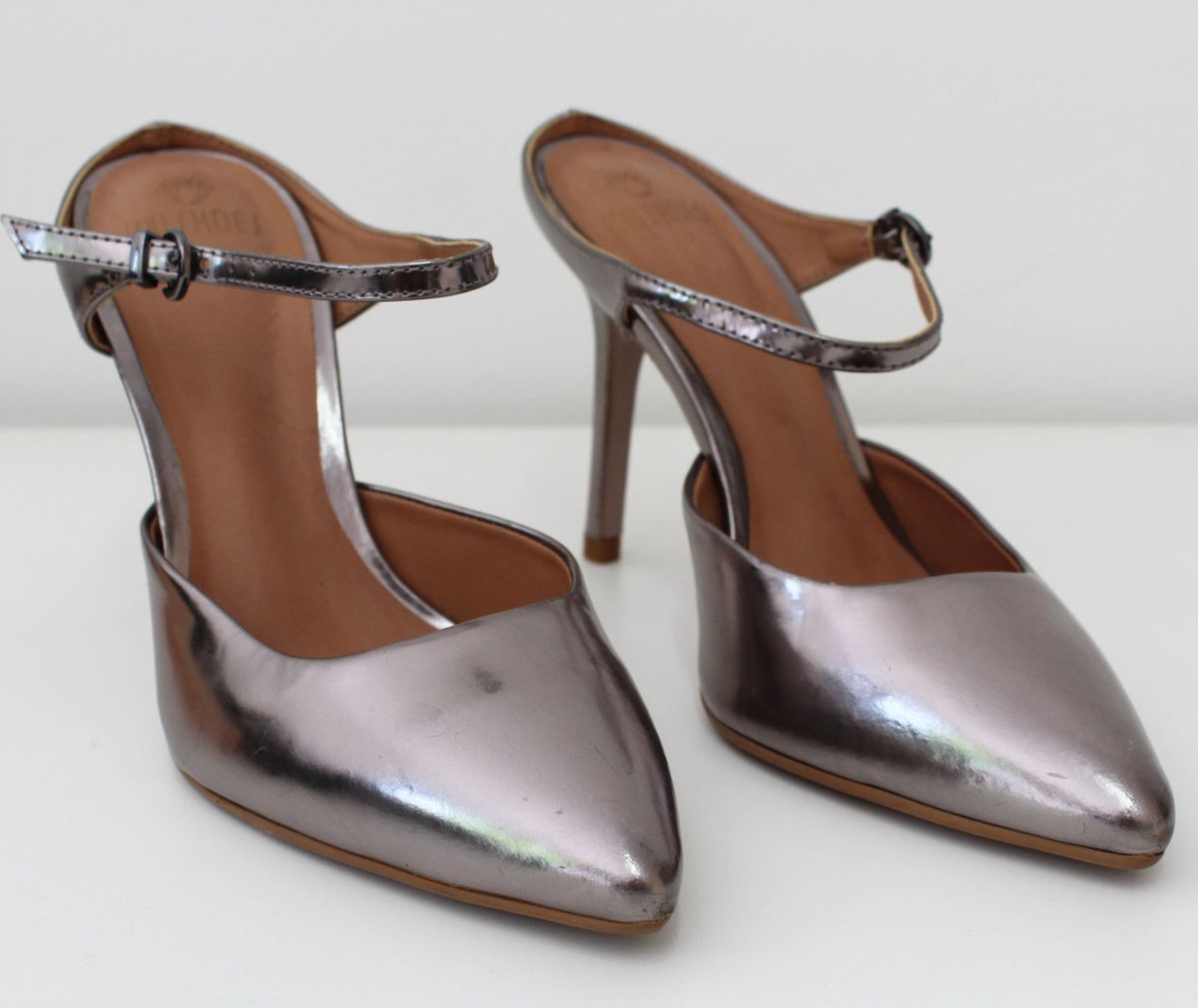 scarpin prata envelhecido