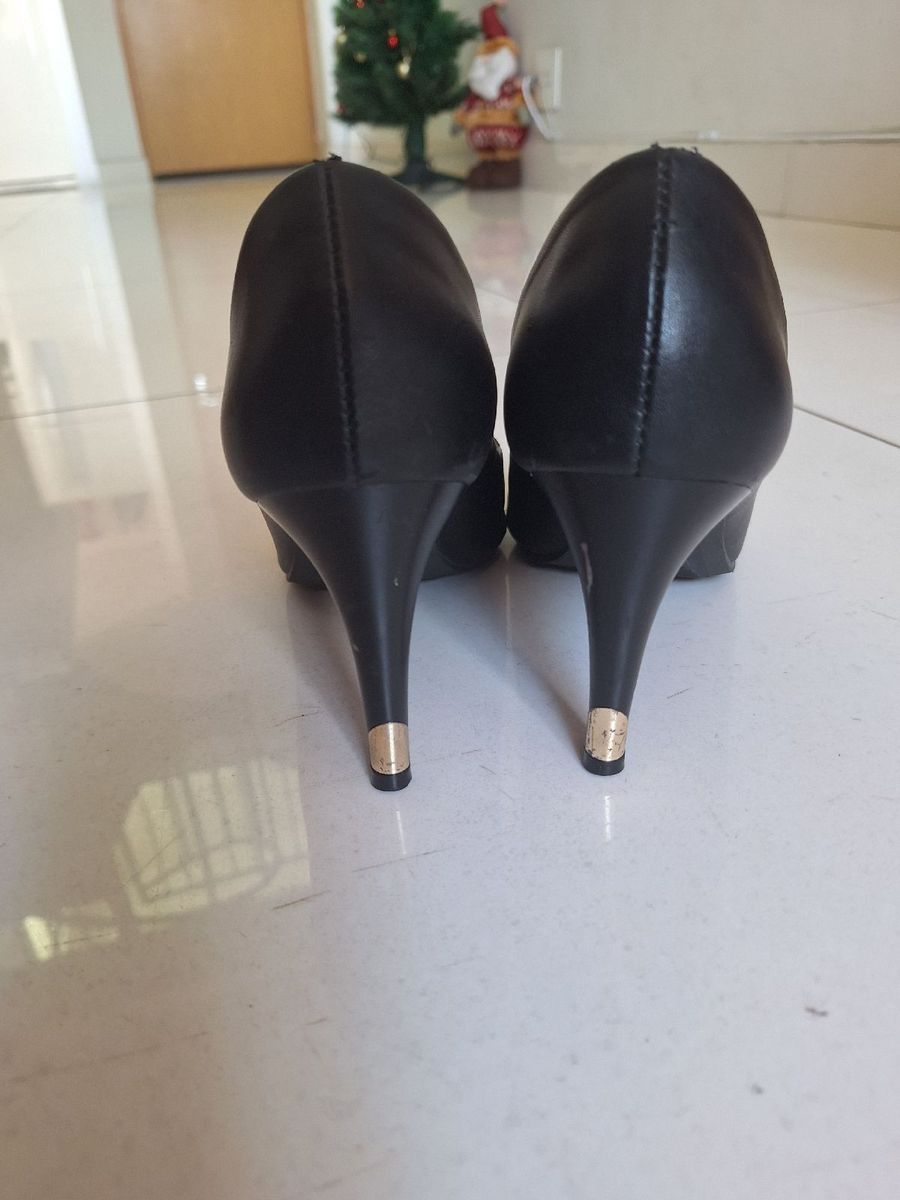 Scarpin preto hot sale marisa