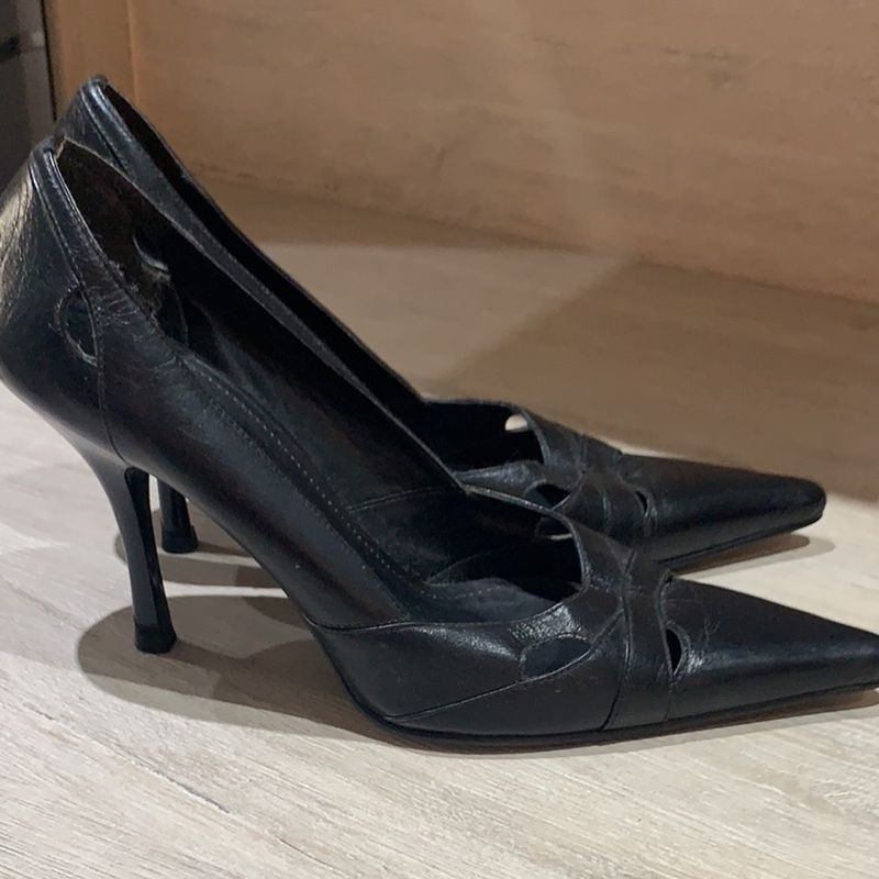 Scarpin preto hot sale prego