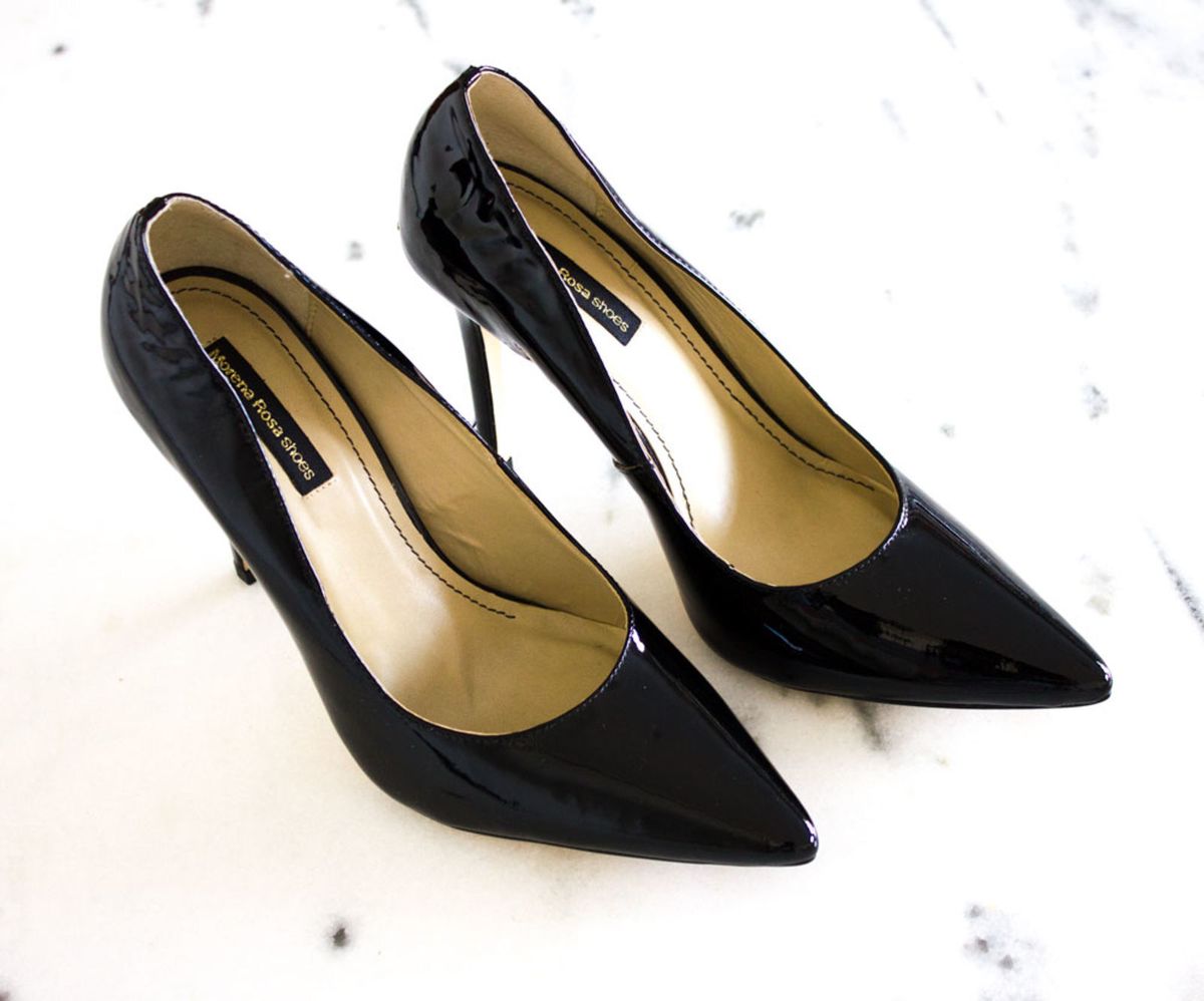 scarpin preto morena rosa