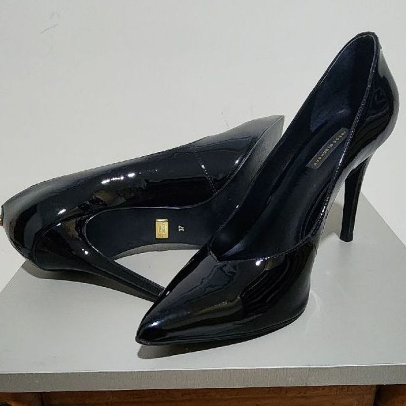 Scarpin preto store verniz jorge bischoff