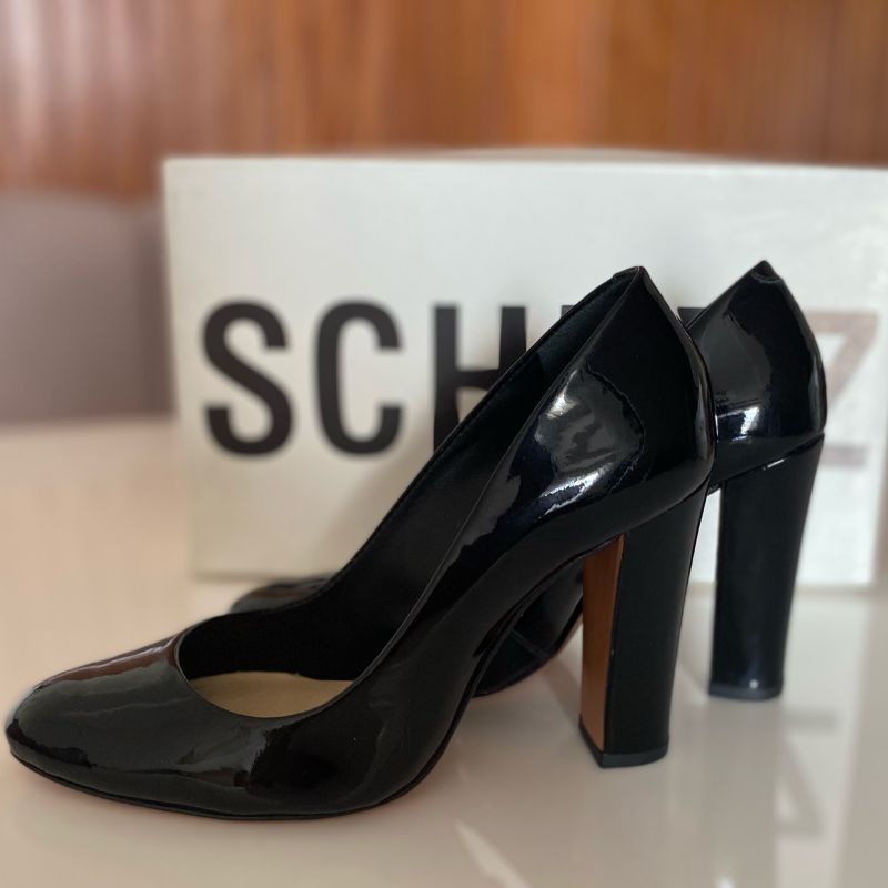 Scarpin schutz hot sale salto grosso