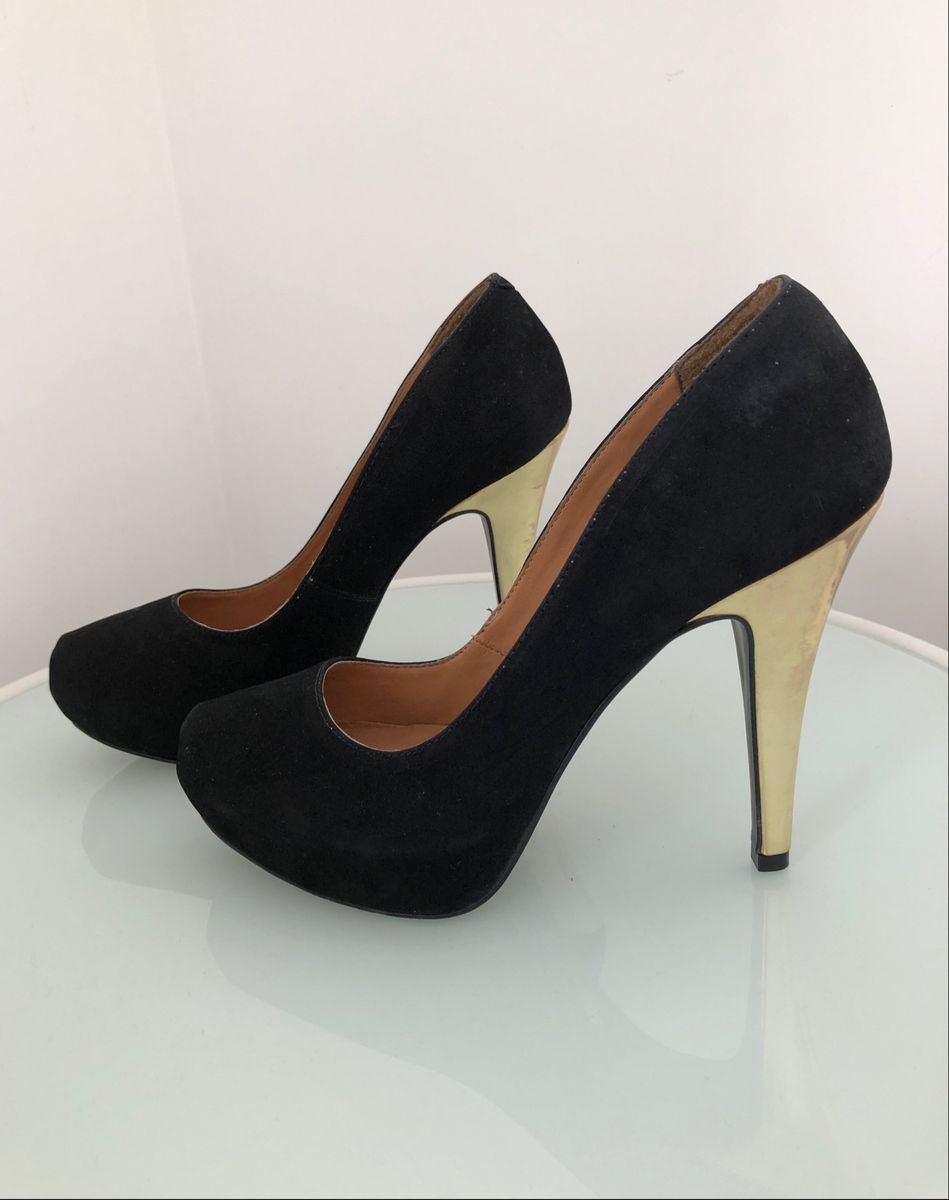 scarpin raphaella booz