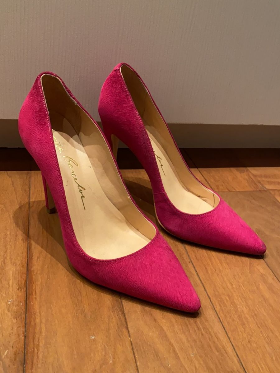 sapatos rosa choque