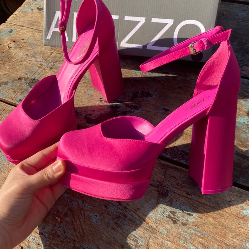 Sapato rosa discount pink salto grosso