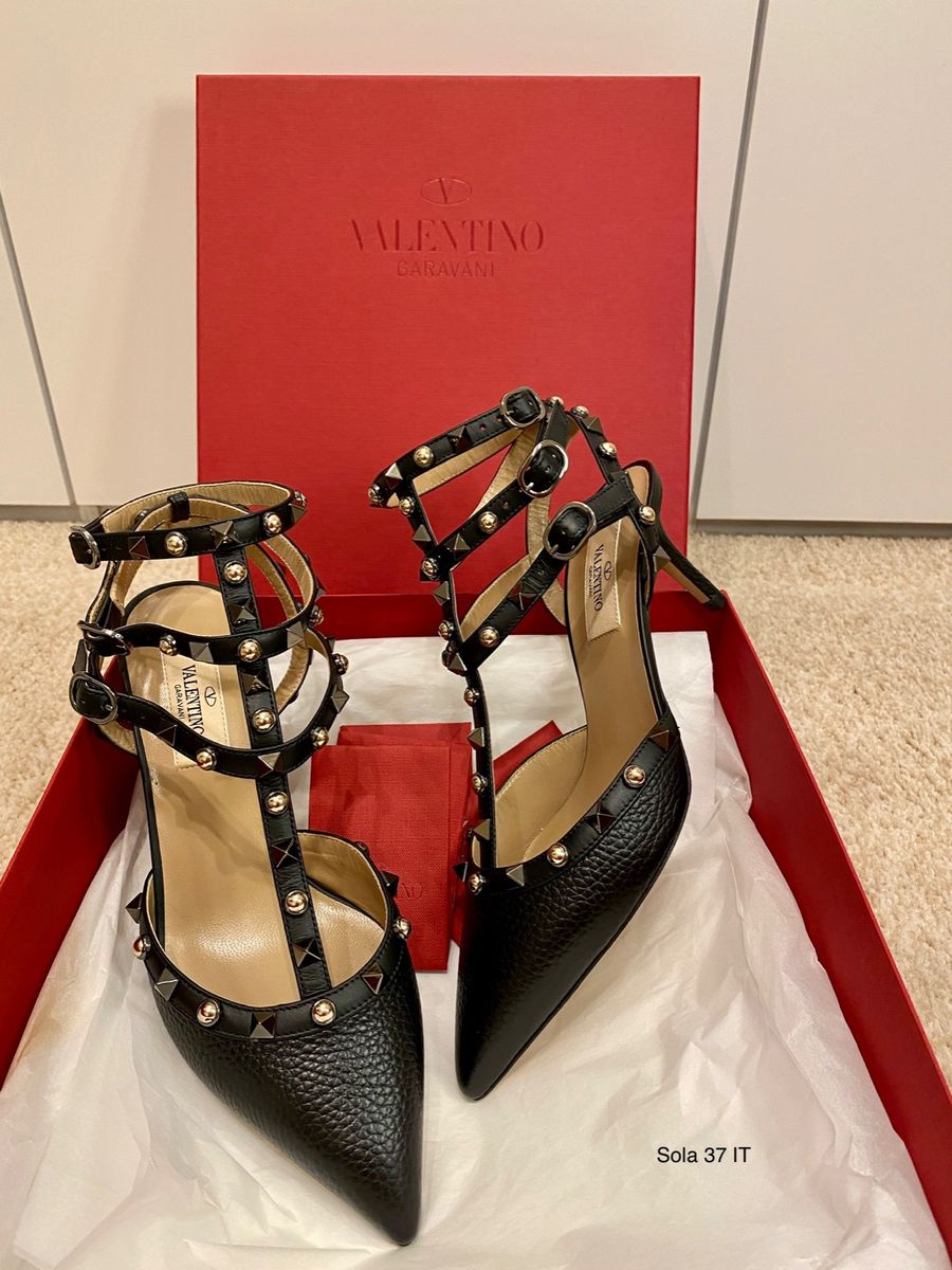 Scarpin store valentino preto