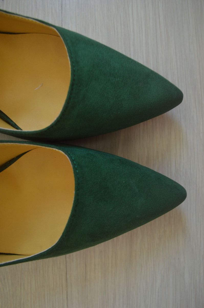 scarpin verde bandeira