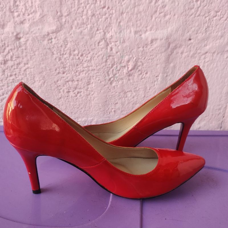 Scarpin 2024 vermelho louboutin