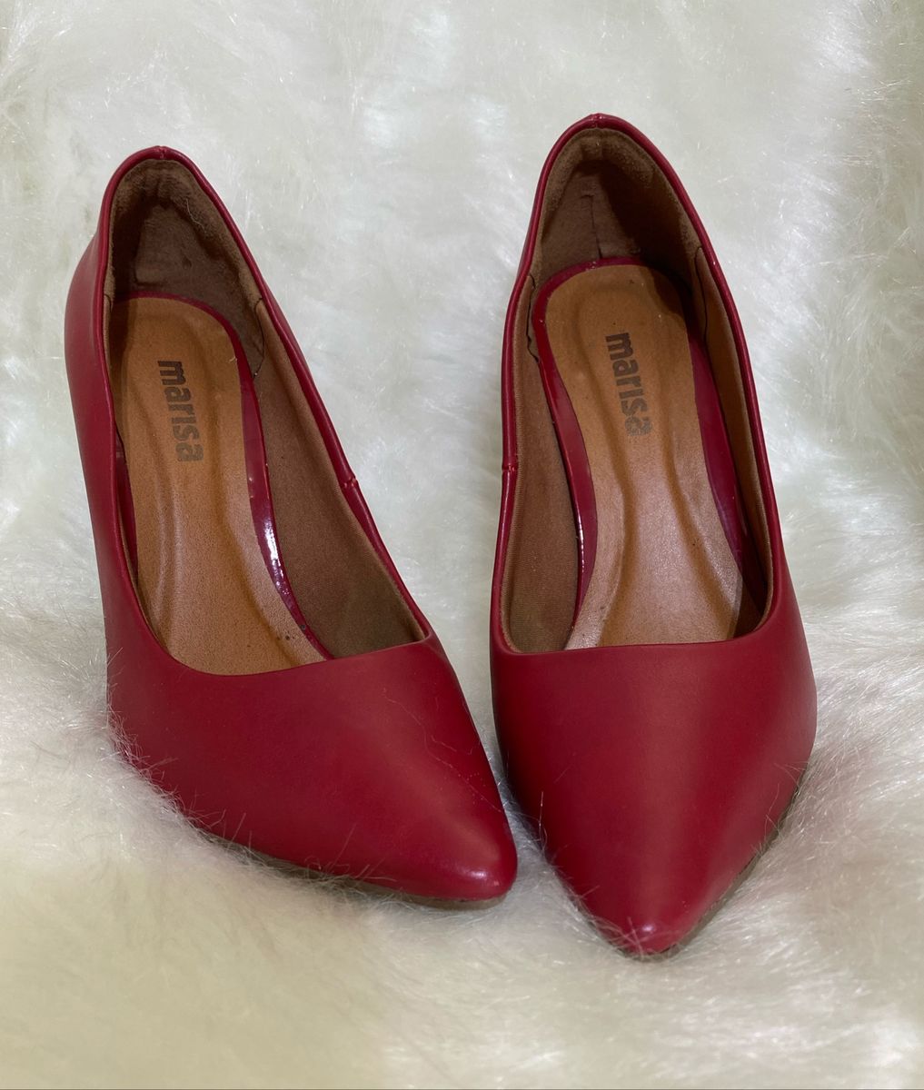 Scarpin hot sale vermelho marisa