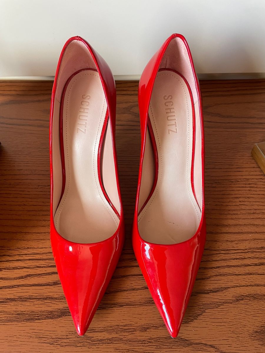 Schutz scarpin hot sale vermelho